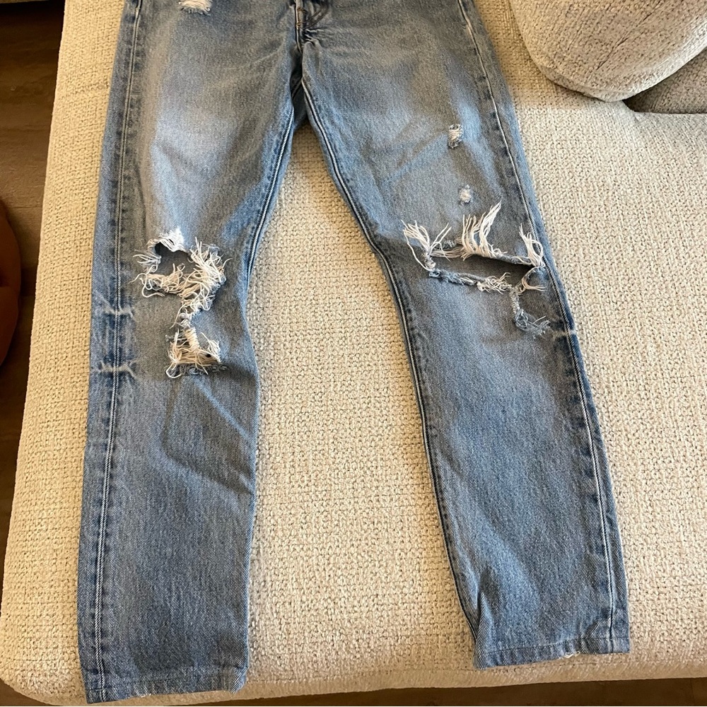 Distressed Levi’s - Picture 3 of 5